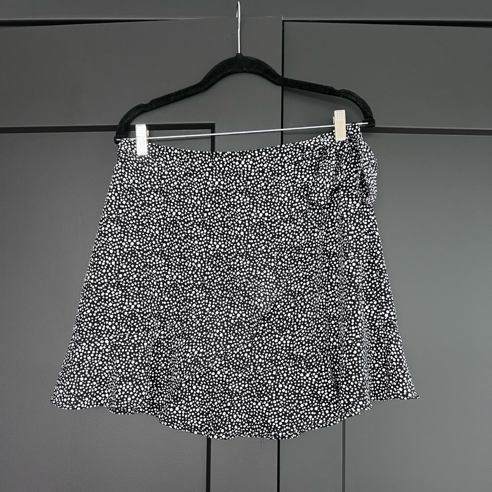 Wrap polka dot skirt